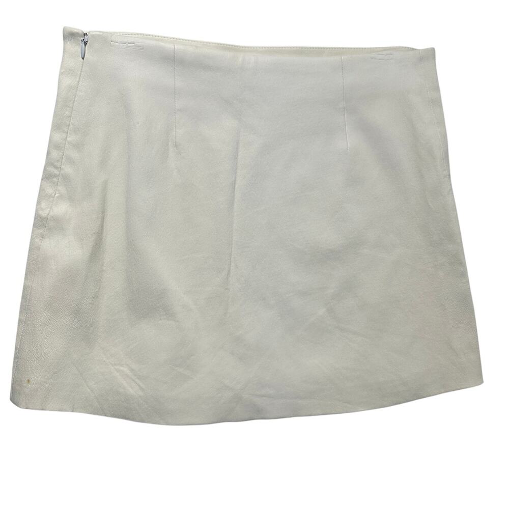 Genuine Leather Luxury White Mini Skirt Buttery Soft Lambskin Feel - Picture 3 of 12